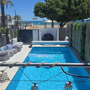 Сasa de vacaciones Casa A Pie De Playa En Playamar, Torremolinos